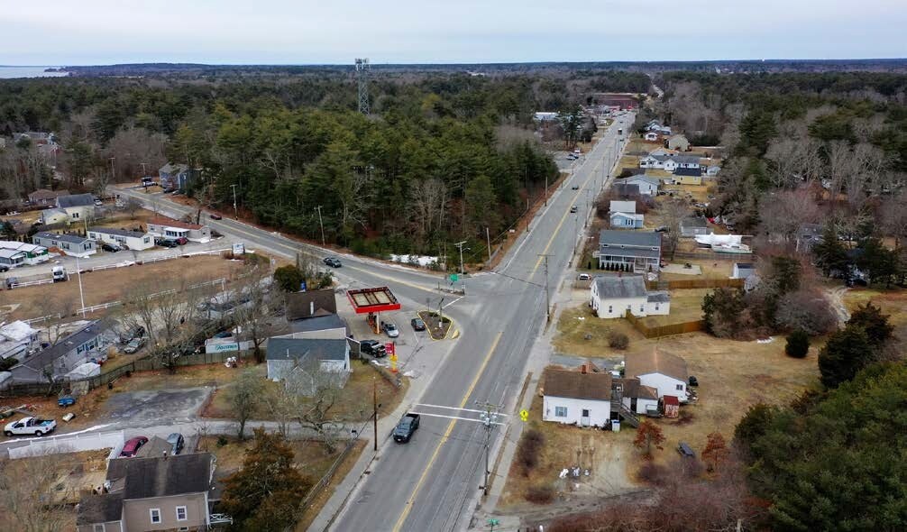 242 Marion Rd, Wareham, MA 02571