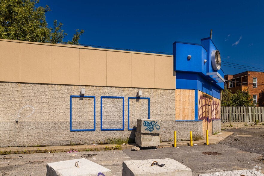 5455 Boul Décarie, Montréal, QC for sale - Building Photo - Image 3 of 5