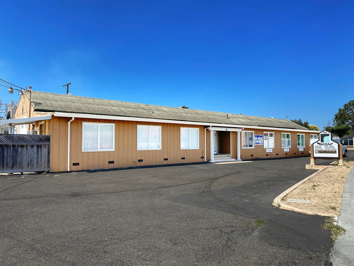 420 Lakeville St, Petaluma, CA 94952