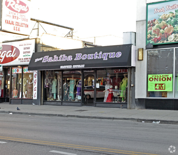 2614 W Devon Ave, Chicago, IL for sale - Primary Photo - Image 1 of 1