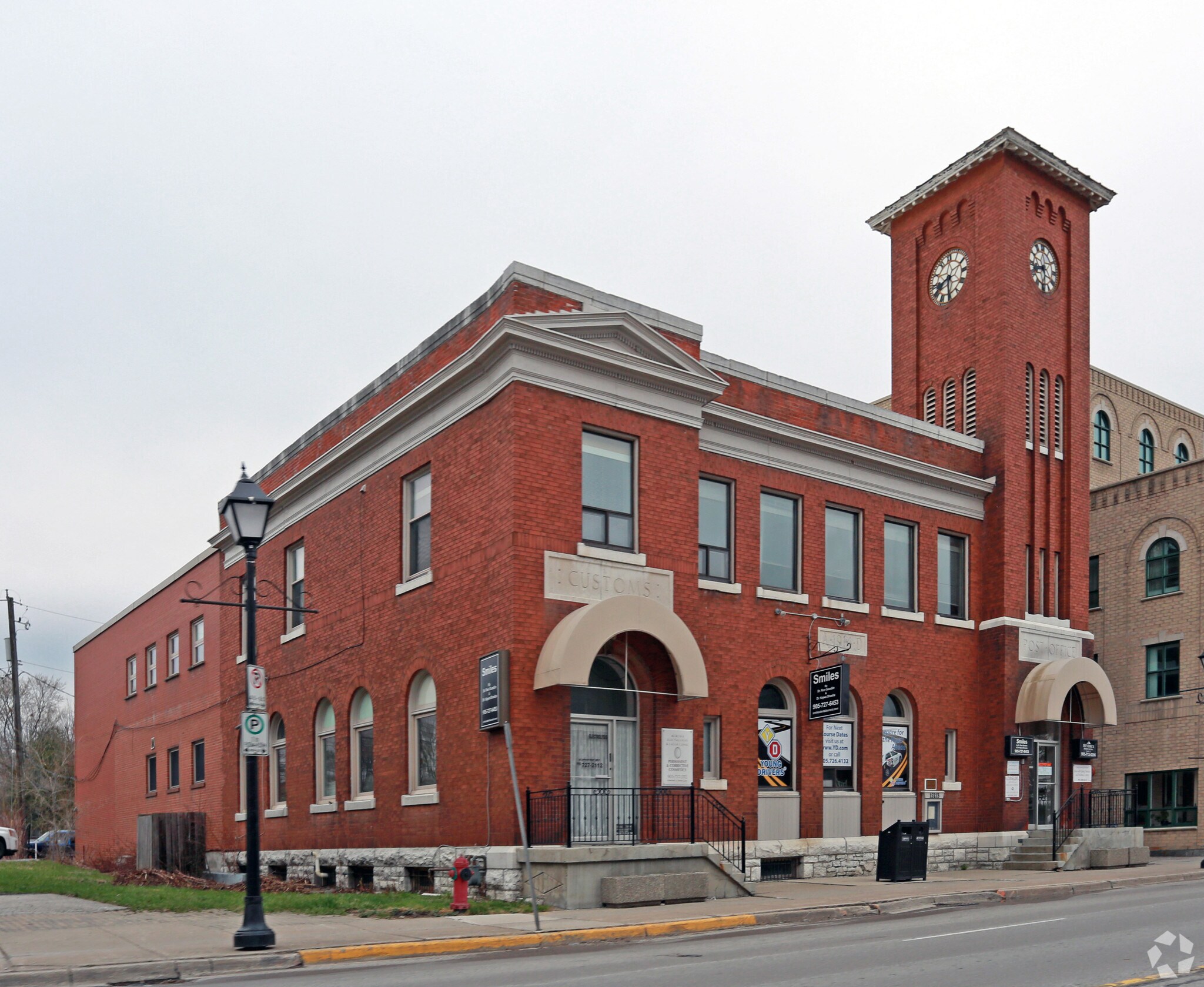 15213 Yonge St, Aurora, ON for sale Primary Photo- Image 1 of 1