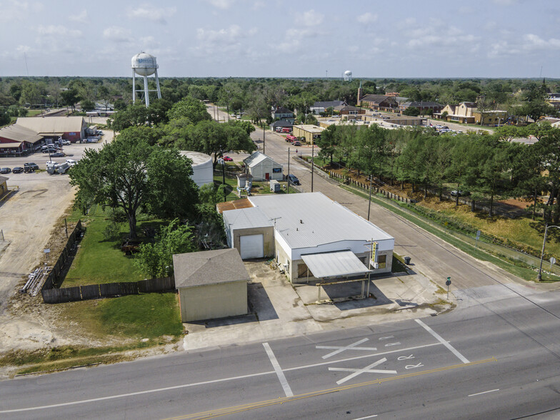 2002 7TH St, Bay City, TX for sale - Building Photo - Image 1 of 7