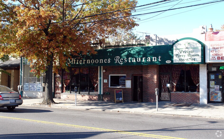 413-419 Forest Ave, Staten Island, NY for sale - Primary Photo - Image 1 of 1