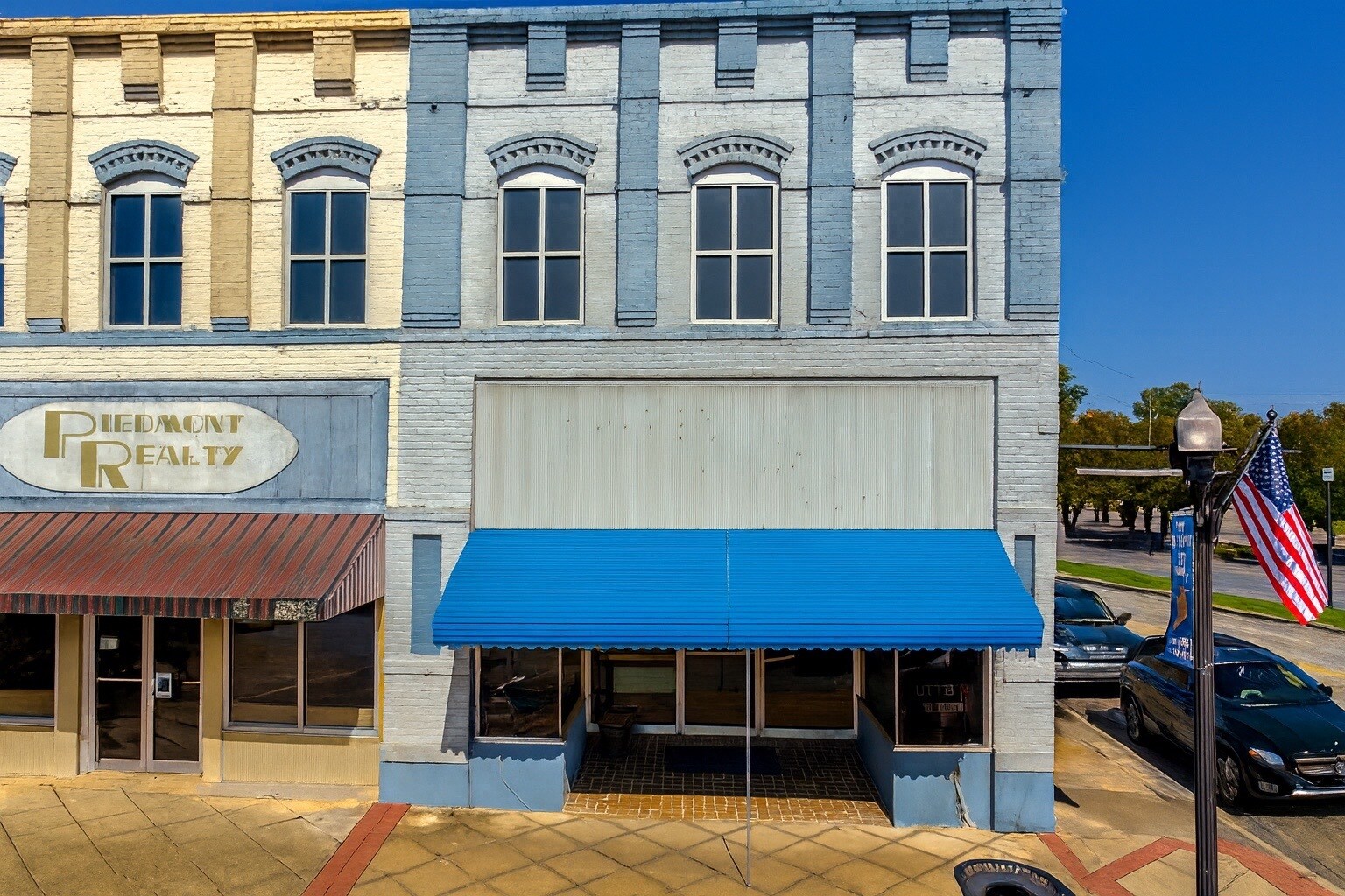 100 Musgrove St, Clinton, SC for lease Building Photo- Image 1 of 6