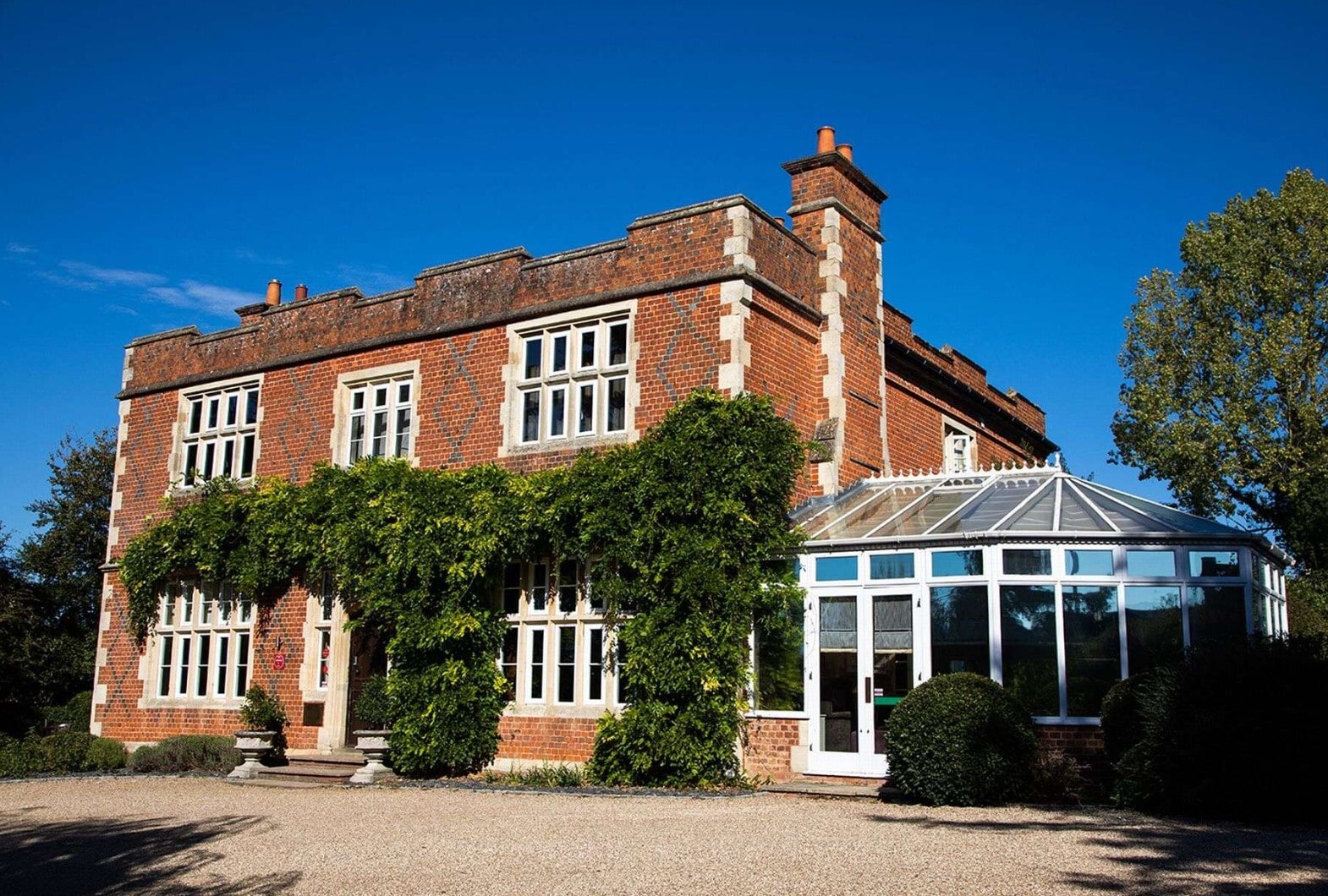 Church Ln, Reading for sale Primary Photo- Image 1 of 1