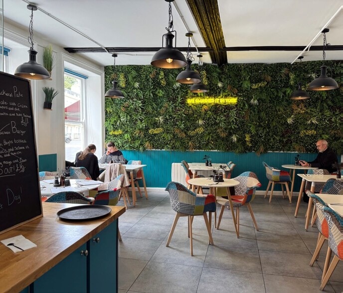 3 & 5 Blake Street portfolio of 2 properties for sale on LoopNet.com - Interior Photo - Image 2 of 4