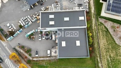 Ormes - AERIAL map view