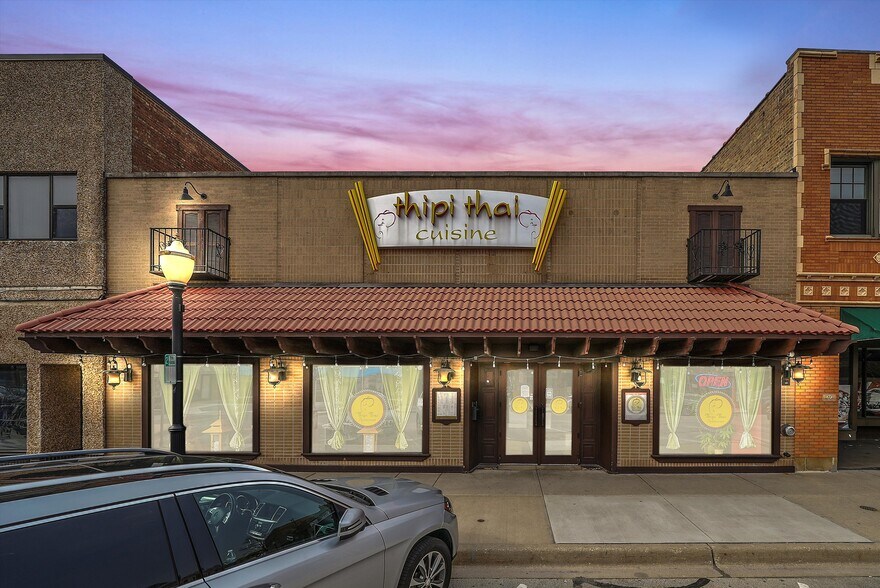 25-w-calendar-ave-la-grange-il-60525-retail-space-ideal-for-restaurant-loopnet