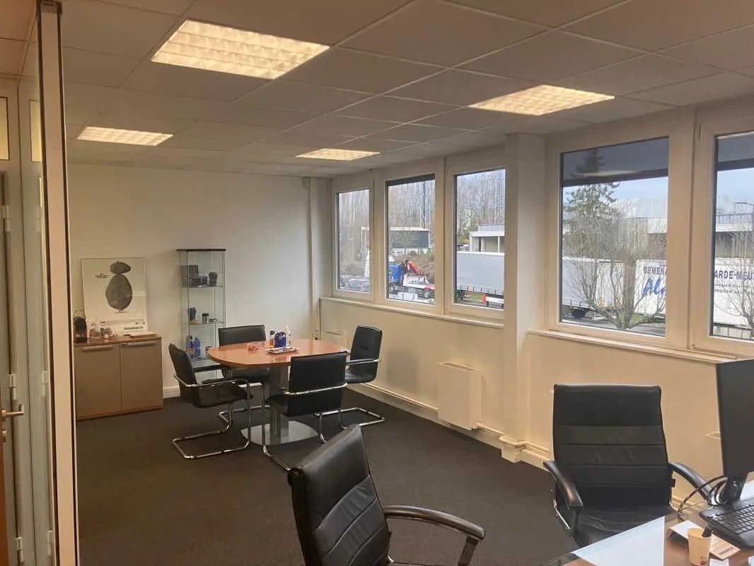 12 Rue De La Briqueterie, Louvres for lease Building Photo- Image 1 of 1