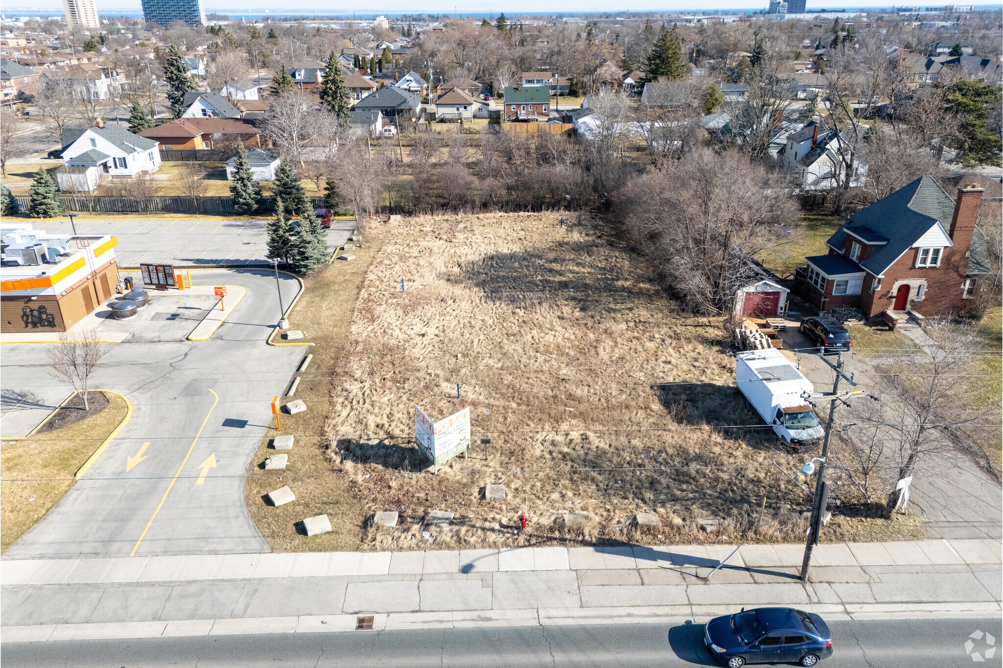 169 Highway 8, Stoney Creek, ON for sale Primary Photo- Image 1 of 1