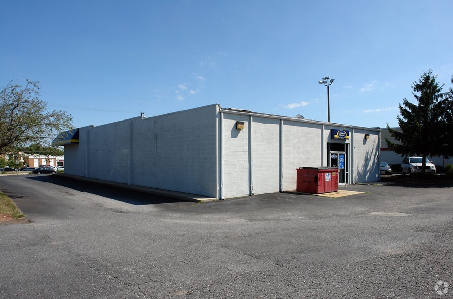 1328 W Patrick St, Frederick, MD for lease - Building Photo - Image 2 of 2