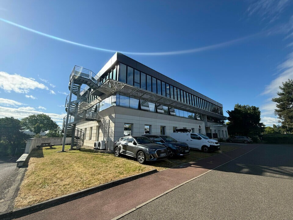 6 Rue Edison, Bron for sale Building Photo- Image 1 of 11