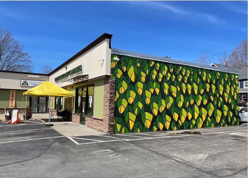 112-114 Main St, Pepperell, MA for lease - Building Photo - Image 1 of 26