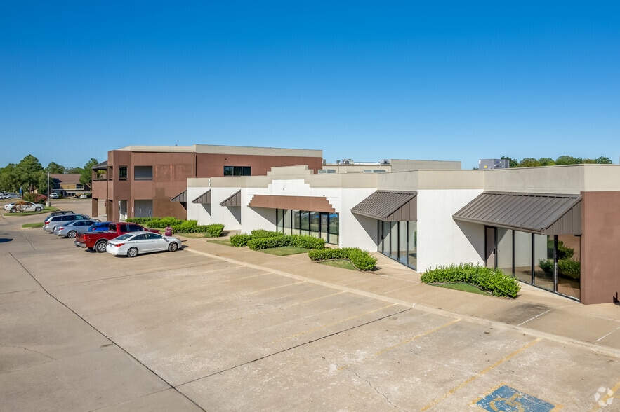 1660 E 71st St, Tulsa, OK for lease - Building Photo - Image 2 of 4