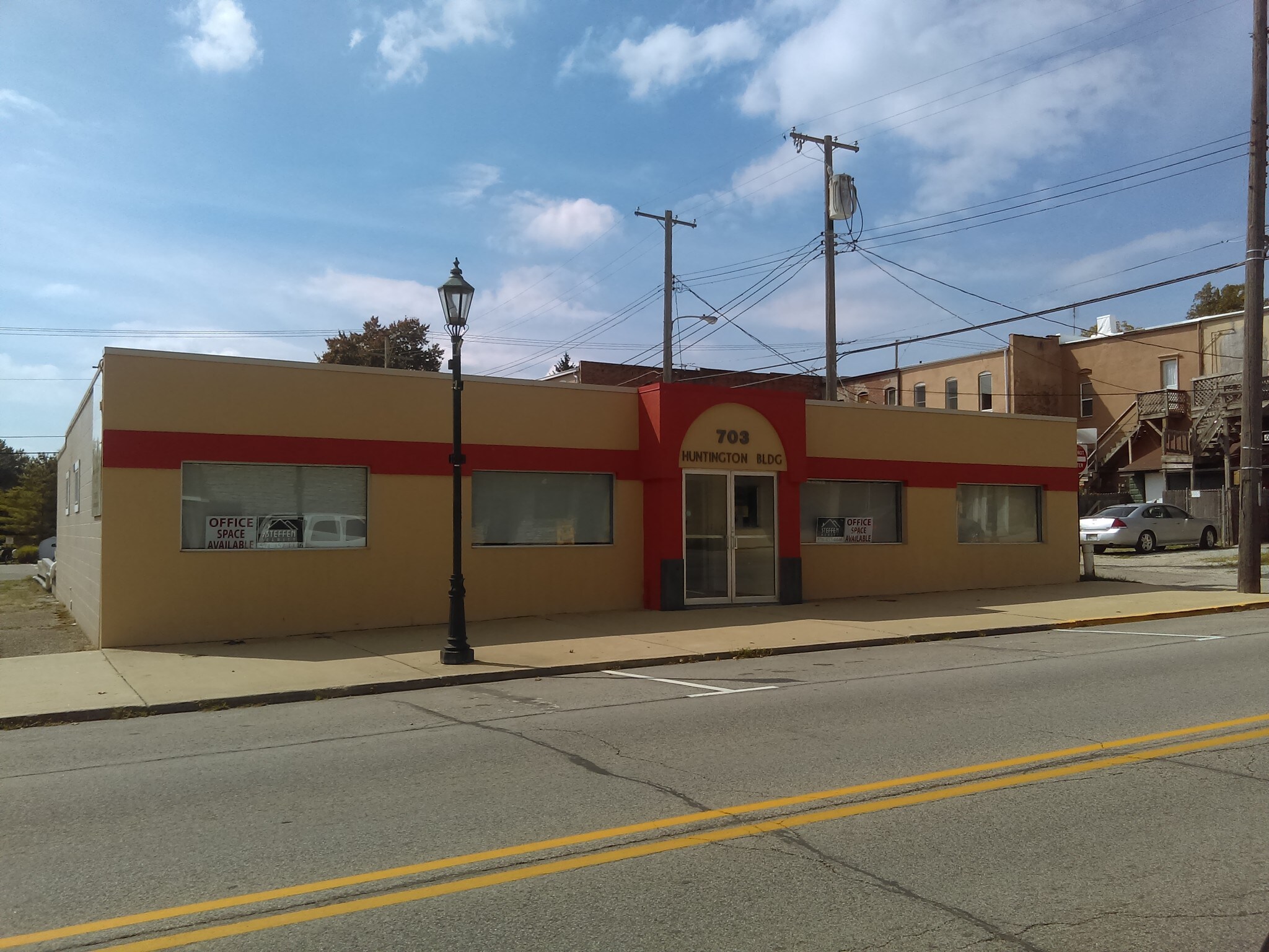 703 N Huntington St, Syracuse, IN for sale Other- Image 1 of 1