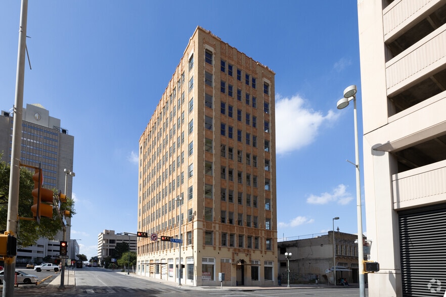 601 N Saint Marys St, San Antonio, TX for sale - Primary Photo - Image 1 of 10