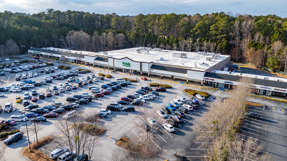4045 Five Forks Trickum Rd SW, Lilburn, GA for lease - Building Photo - Image 2 of 7