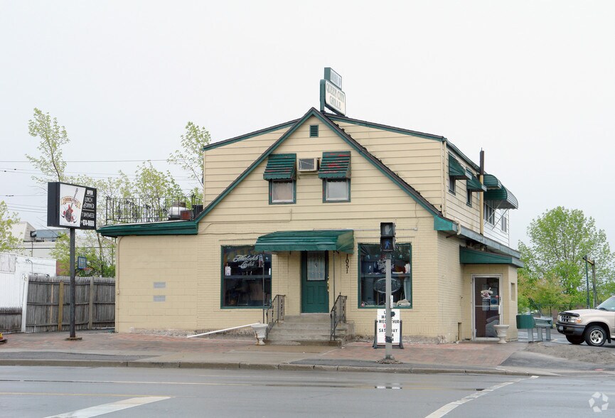 1051 Sheridan Dr, Tonawanda, NY for sale - Primary Photo - Image 1 of 1
