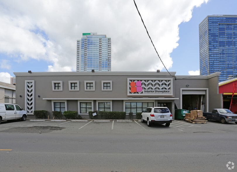 956 Queen St, Honolulu, HI for lease - Building Photo - Image 1 of 15