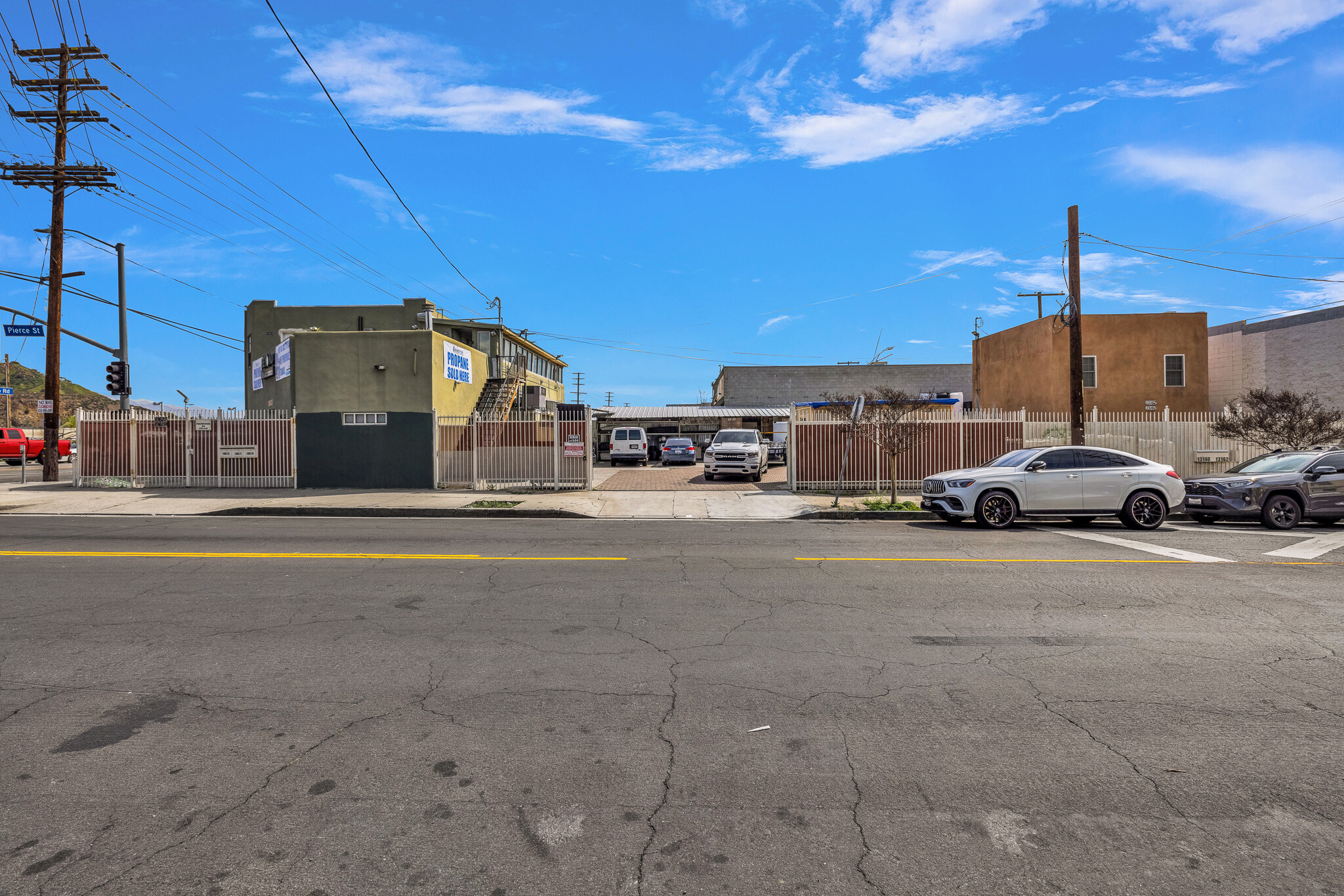 10615-10619 San Fernando Rd, Pacoima, CA for sale Primary Photo- Image 1 of 27