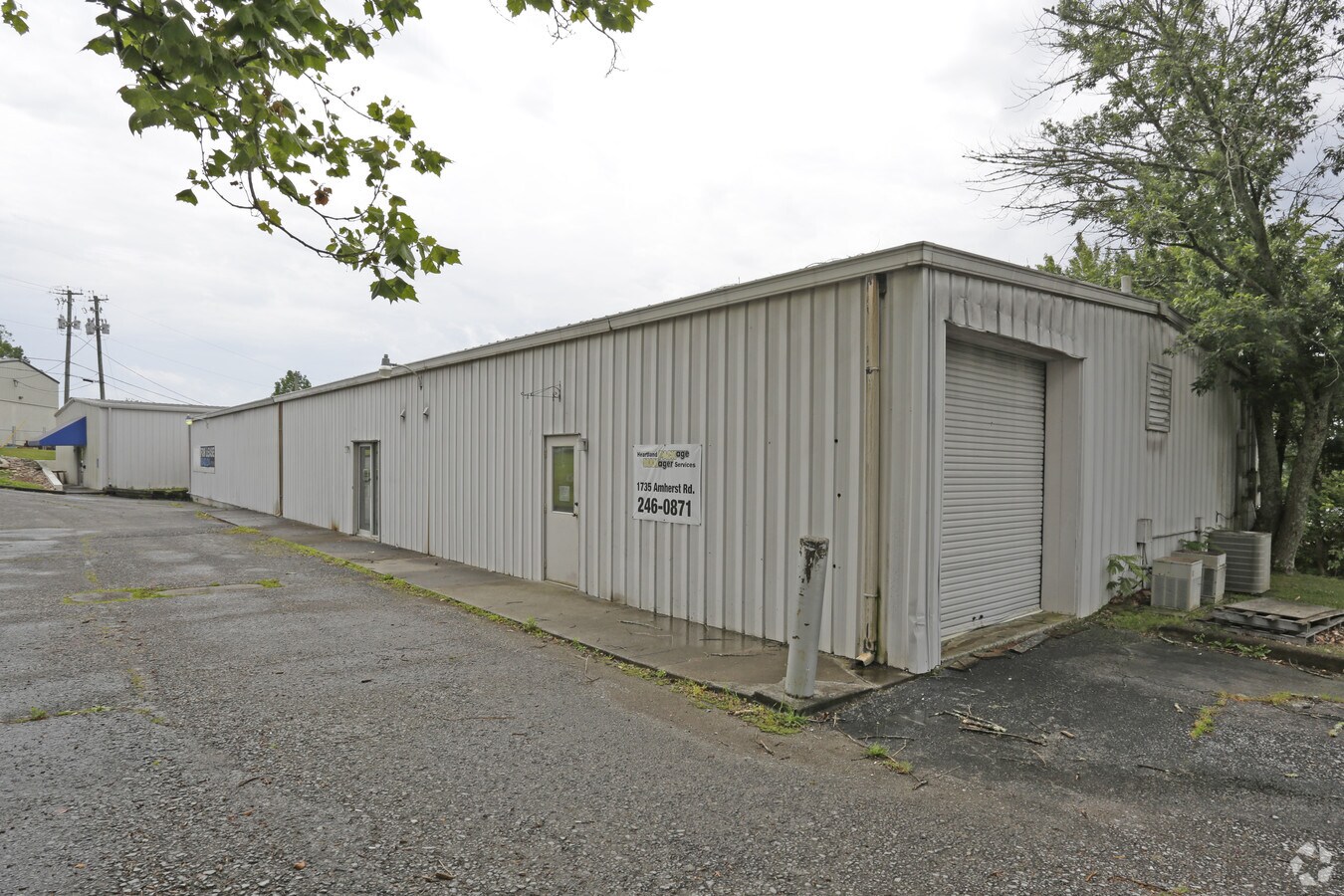 1735 Amherst Rd, Knoxville, TN 37909