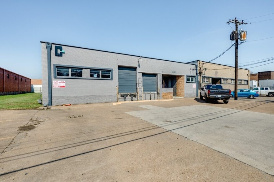 5131 Sharp St, Dallas, TX for sale - Building Photo - Image 3 of 19