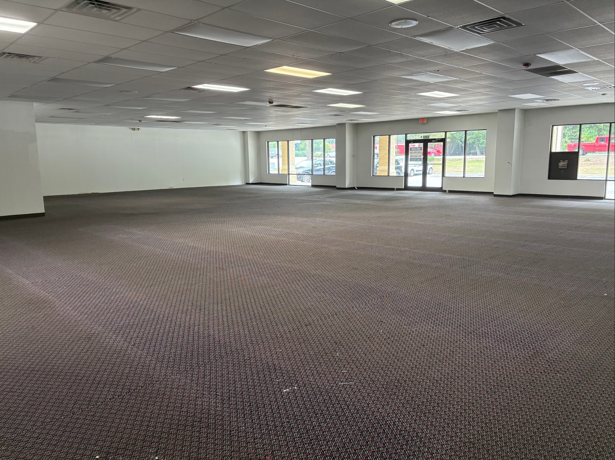 2199 Southport Rd, Spartanburg, SC for lease Interior Photo- Image 1 of 2