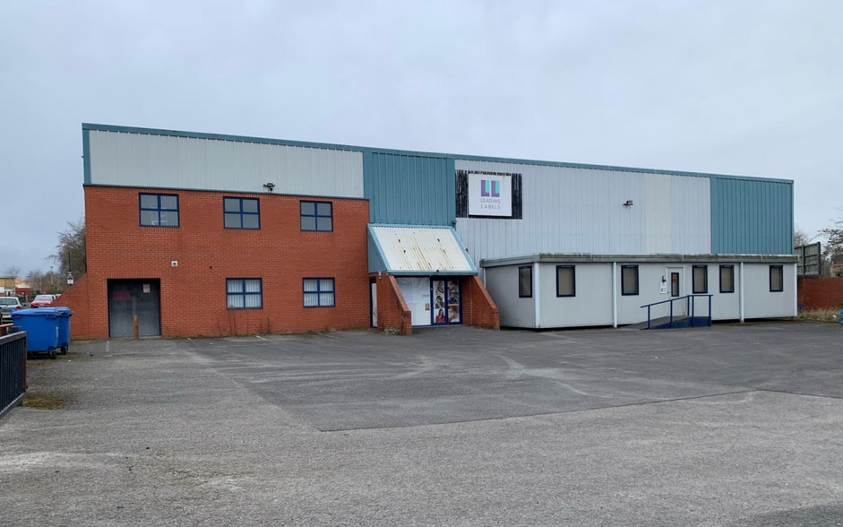 Calder Av, York for lease - Primary Photo - Image 1 of 1