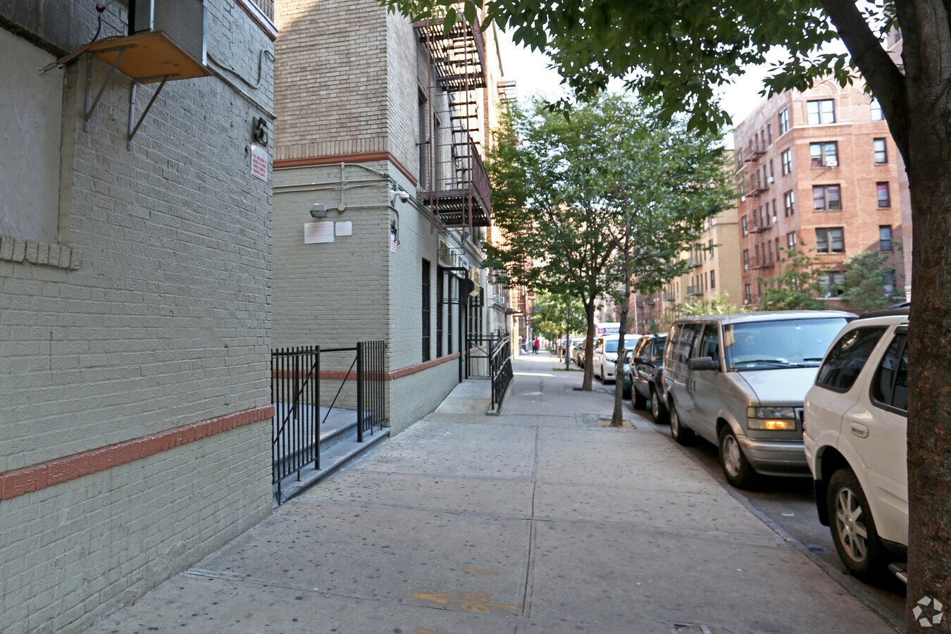 47 Sherman Ave, New York, NY 10040