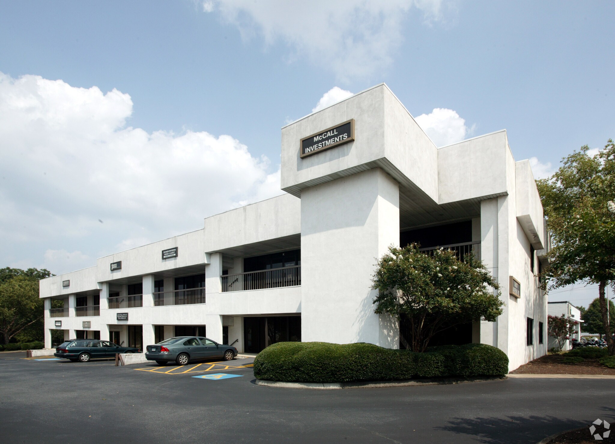 1427 Laurens Rd, Greenville, SC 29607 Office for Lease