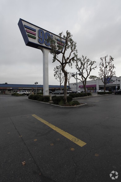 2180 Harbor Blvd, Costa Mesa, CA for lease - Building Photo - Image 2 of 3