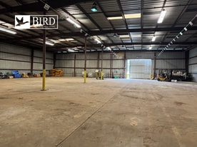 1312 W Oakridge Dr, Albany GA - Warehouse