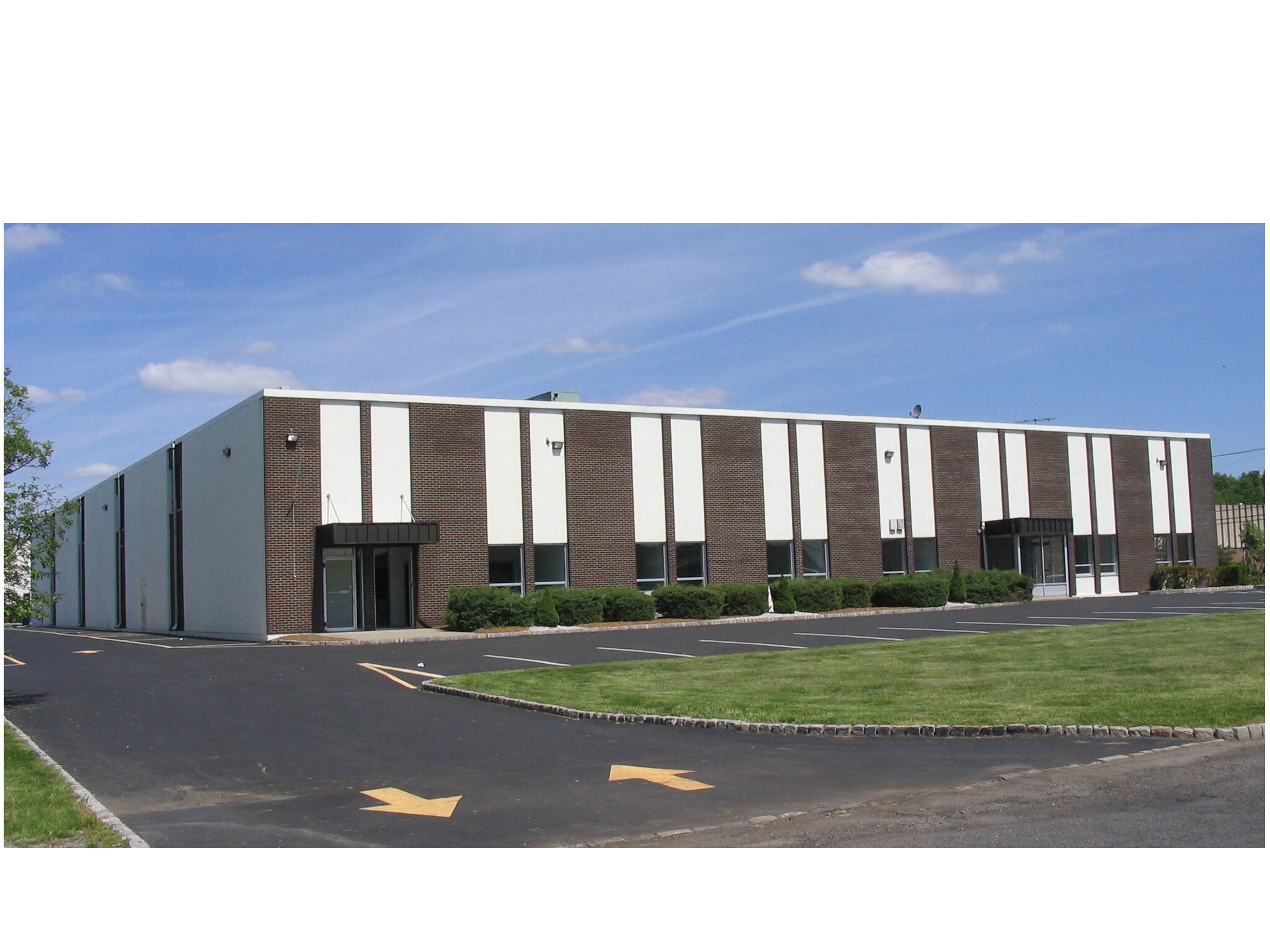 11 Stewart Pl, Fairfield, NJ for sale Building Photo- Image 1 of 1