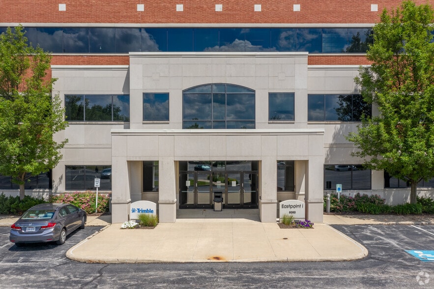 6085 Parkland Blvd, Mayfield Heights, OH for lease - Building Photo - Image 3 of 5