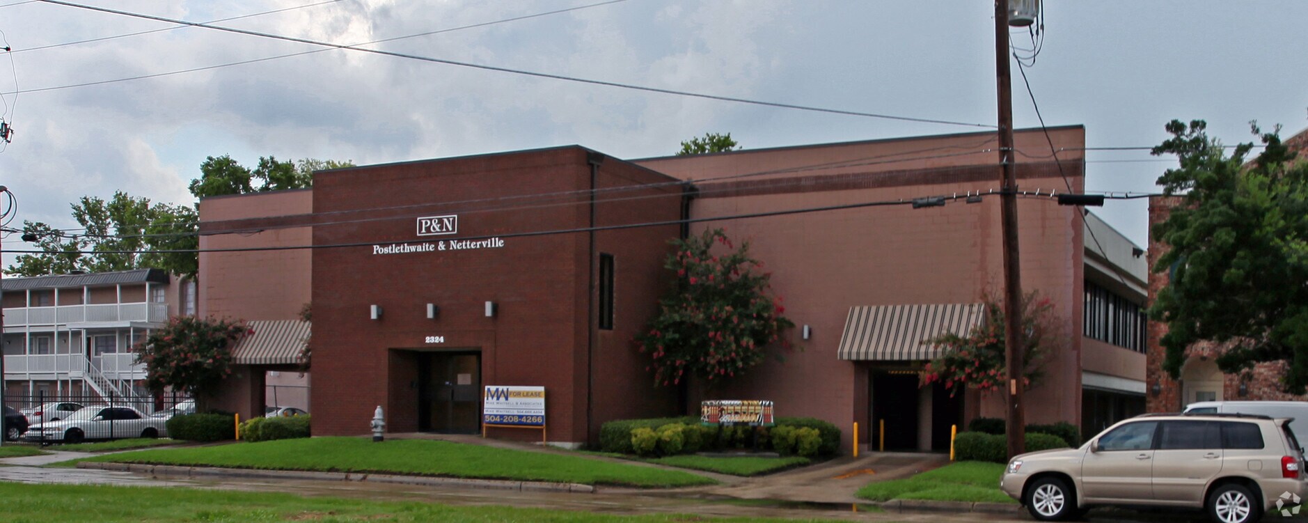 2324 Severn Ave, Metairie, LA 70001