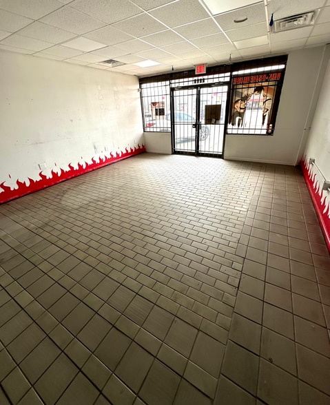 3313 Aldine Mail Rd, Houston, TX for lease - Building Photo - Image 2 of 2