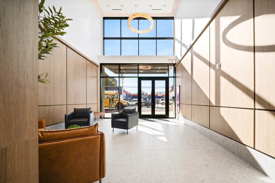 2255 Nostrand Ave, Brooklyn, NY for lease - Lobby - Image 3 of 20