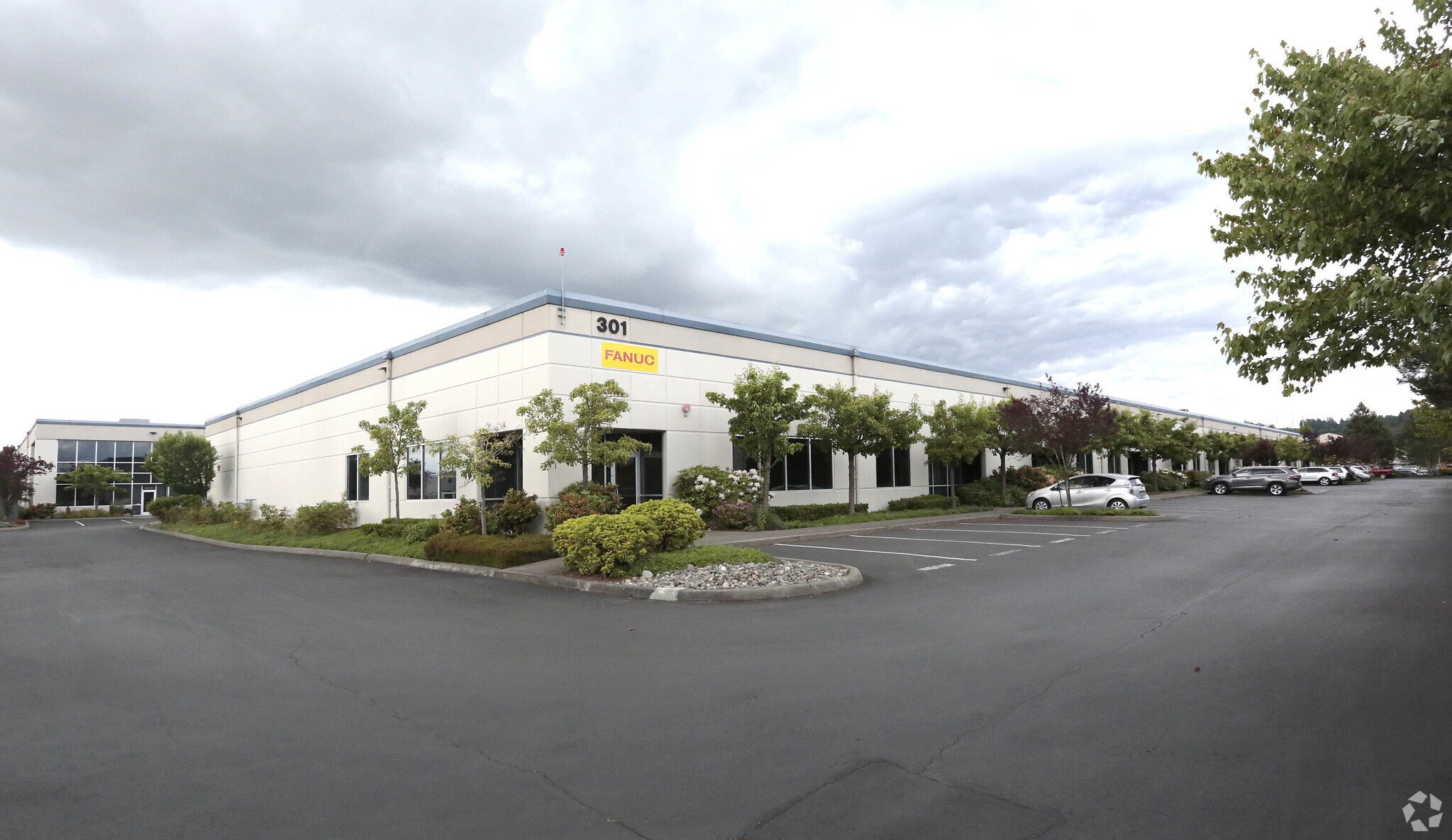 301 30th St NE, Auburn, WA for sale Primary Photo- Image 1 of 1
