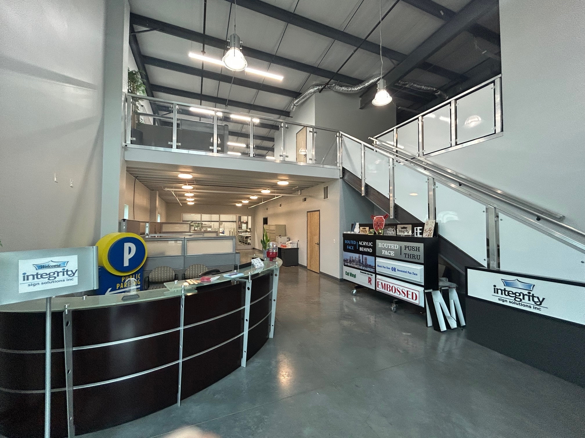 4302 Security Pky, New Albany, IN for sale Interior Photo- Image 1 of 26