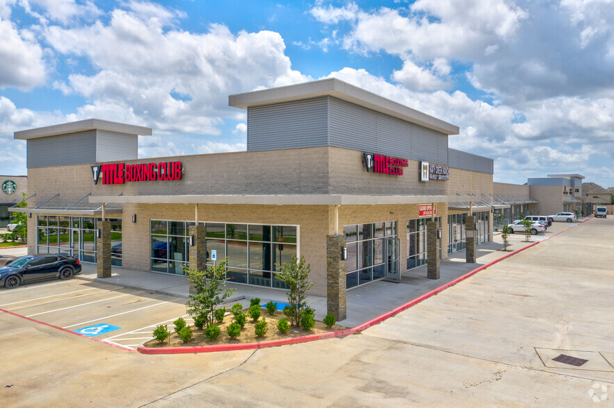 25031 Westheimer Pky, Katy, TX for lease - Primary Photo - Image 1 of 41