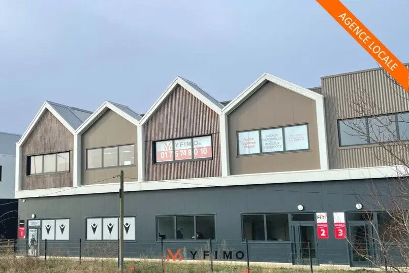 Flex in Flins-sur-Seine for sale - Building Photo - Image 1 of 5