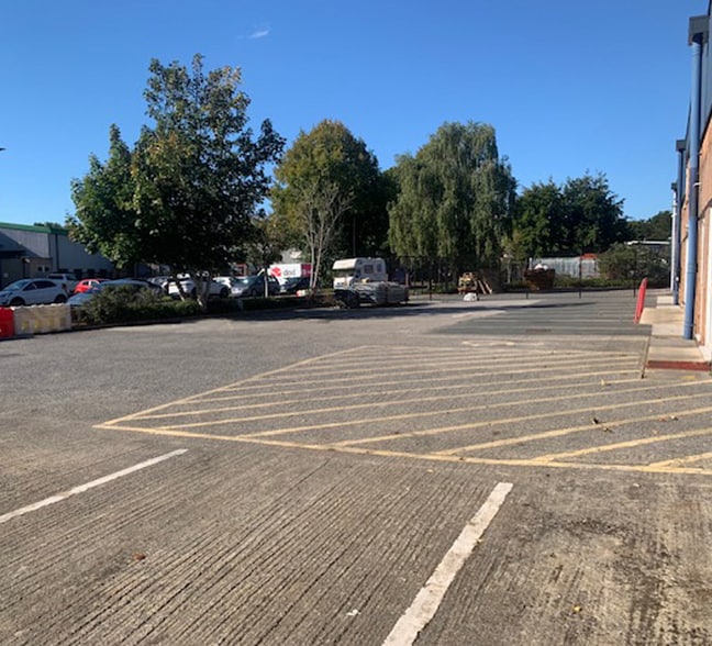 3 Budlake Rd, Exeter for lease - Building Photo - Image 2 of 2