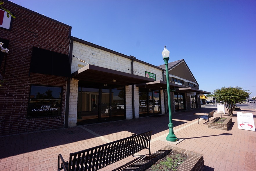 1102 S Austin Ave, Georgetown, TX for sale - Building Photo - Image 1 of 1