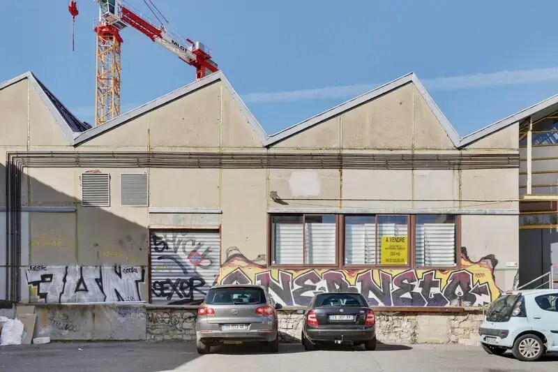 Office in Montreuil for lease Building Photo- Image 1 of 9