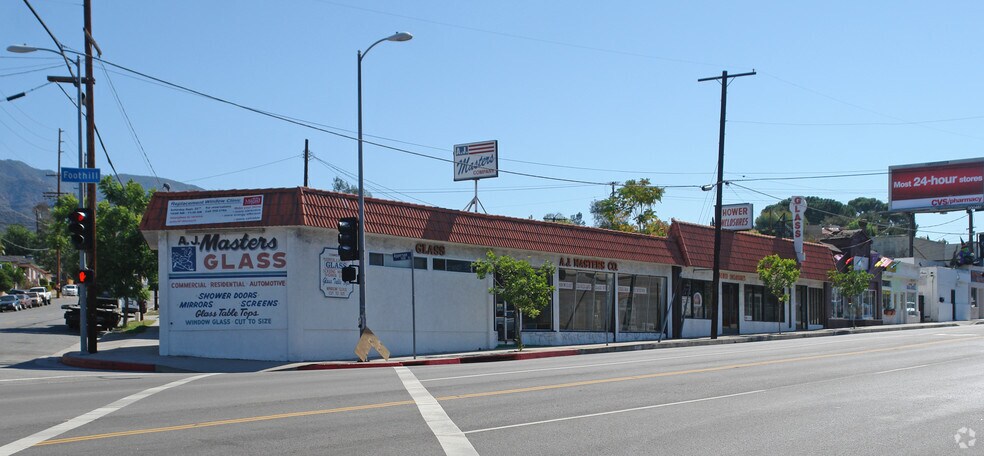 7639 Foothill Blvd, Tujunga, CA for sale - Building Photo - Image 1 of 1