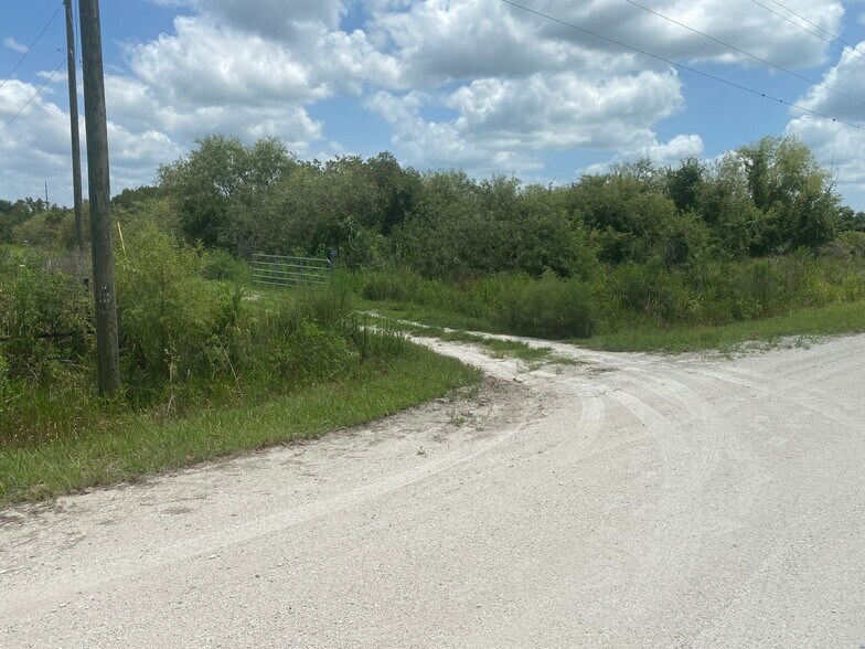 38960 Carlton Rd, Duette, FL 34219