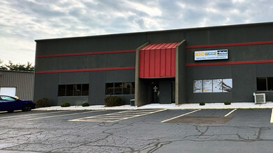 5111 E Ml Ave, Kalamazoo, MI for lease Building Photo- Image 1 of 6