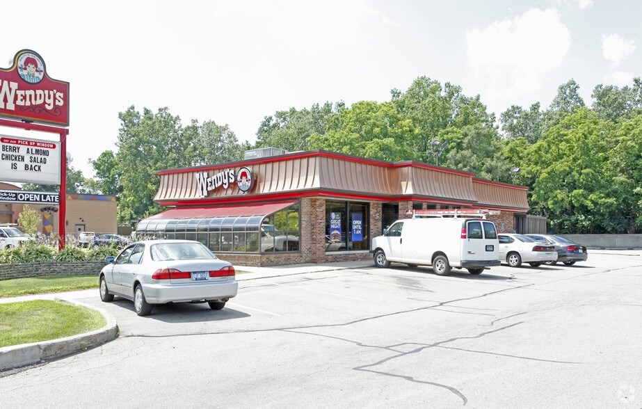 2190 Orchard Lake Rd, Keego Harbor, MI for sale - Primary Photo - Image 1 of 1