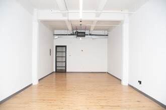 220 36th St, Brooklyn, NY for lease Interior Photo- Image 2 of 2