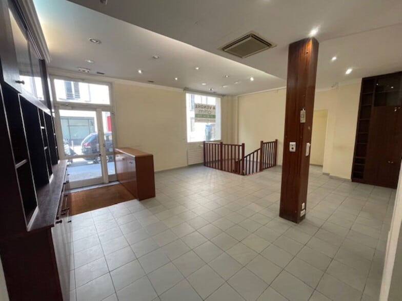 41 Rue Poliveau, Paris for sale - Building Photo - Image 2 of 14